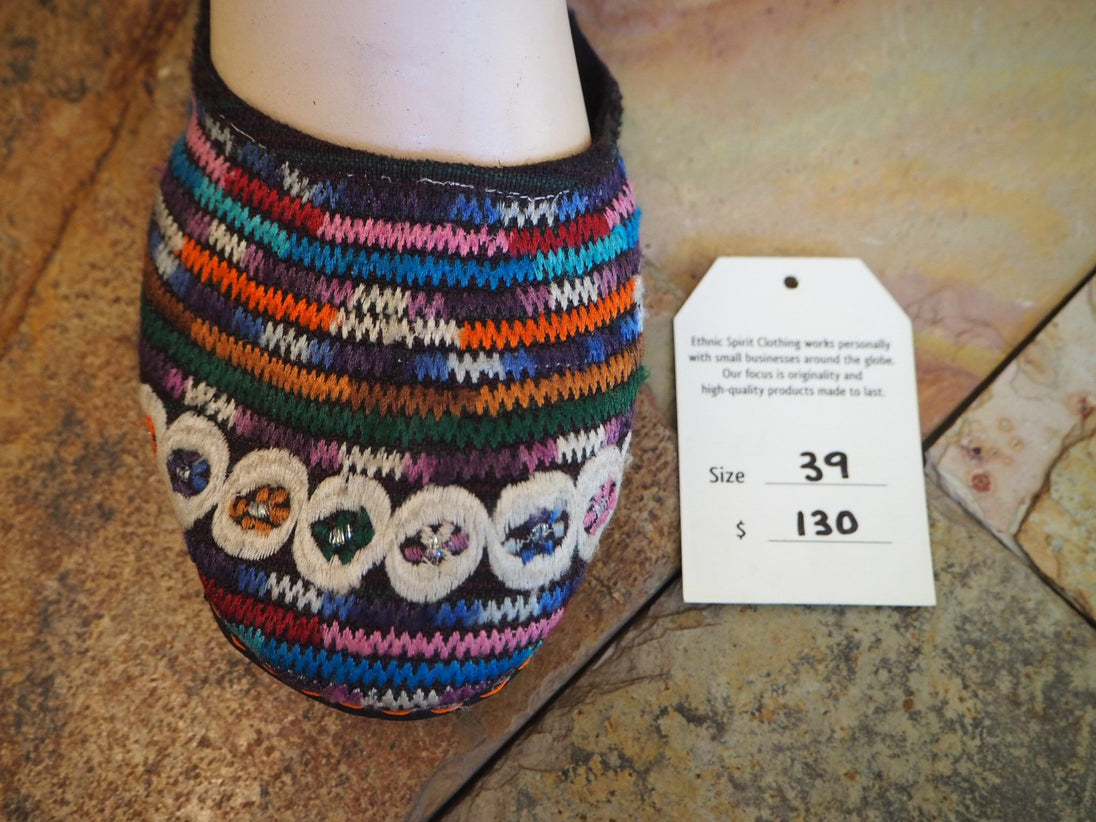 rainbow zig zag circles 